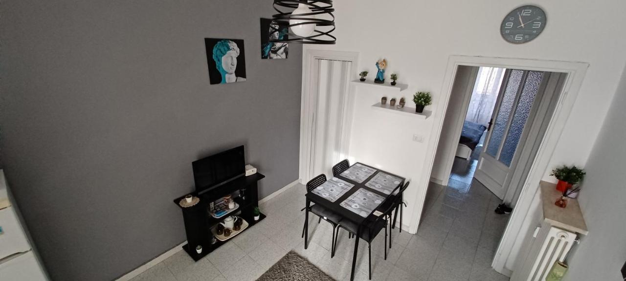 טורינו Intero Appartamento Luminoso E Accogliente ! מראה חיצוני תמונה